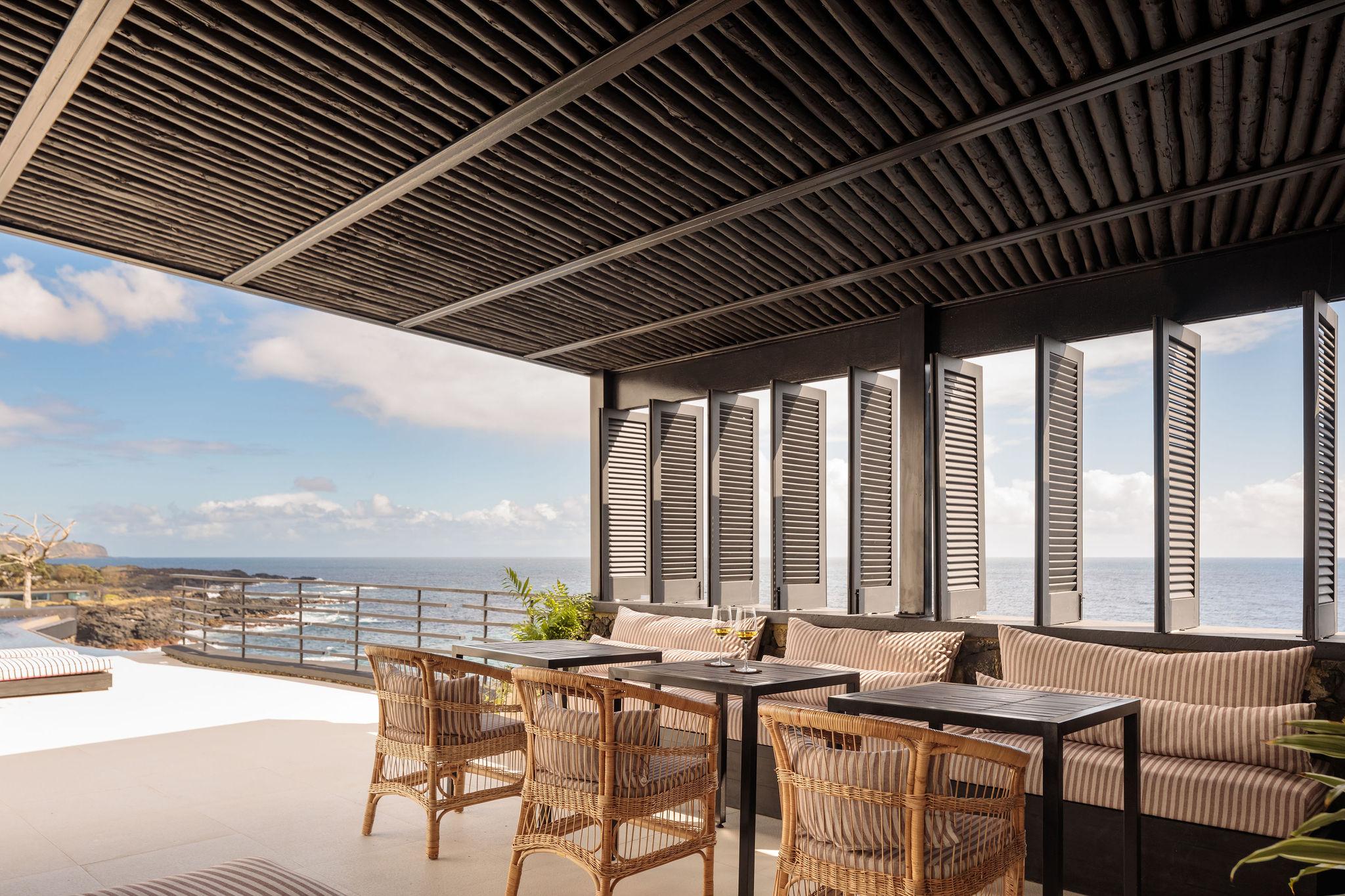 White Exclusive Suites & Villas Лагоа Екстериор снимка